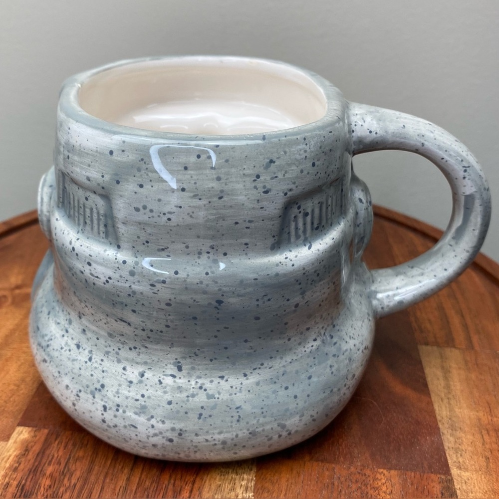 Star Wars Stormtrooper Helmet mug - Picture 5 of 9